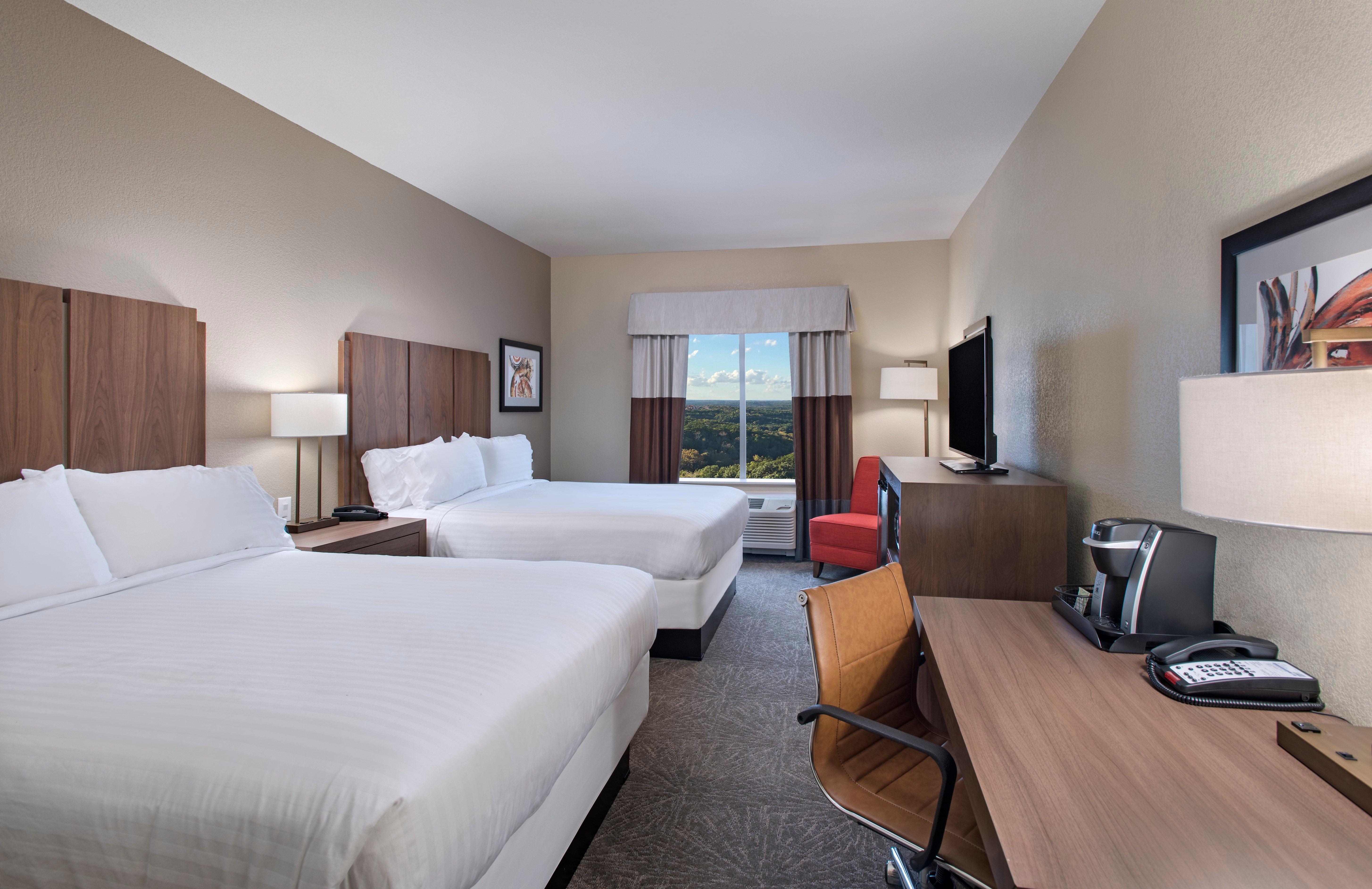 Holiday Inn Express & Suites Austin Nw - Four Points By Ihg Exterior photo
